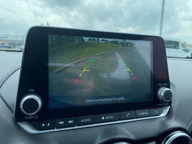 Used 2025 Nissan Sentra SV FWD image 21