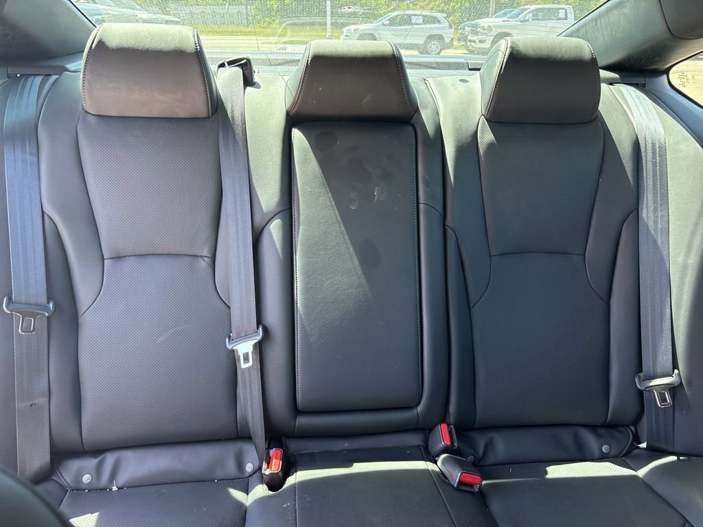 Used 2023 Honda Accord Sport image 9