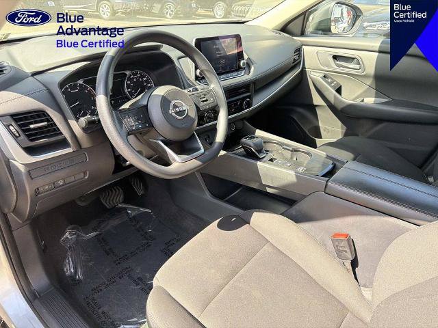 Used 2024 Nissan Rogue S FWD image 14