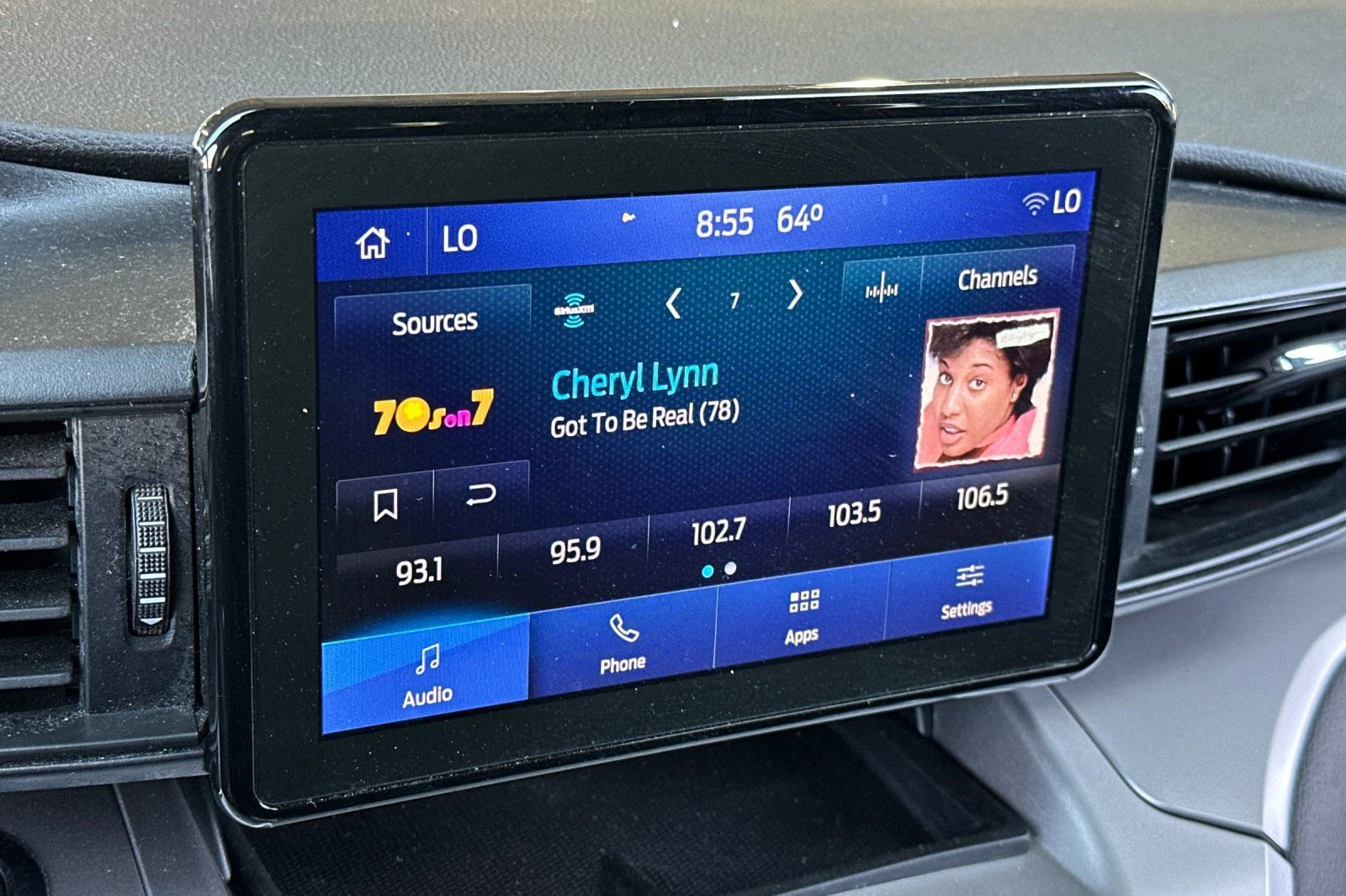 Certified 2022 Ford Explorer XLT image 17