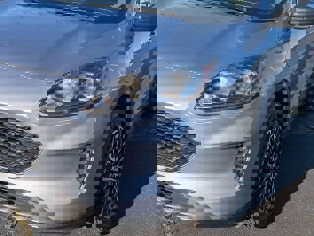 Certified 2022 Ford Escape SE image 10