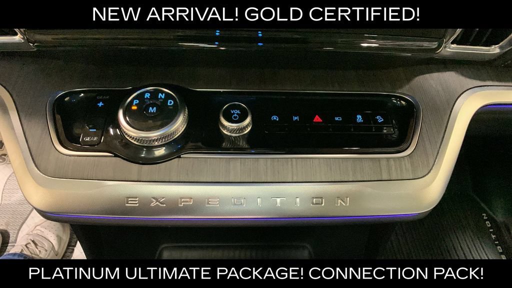 Certified 2025 Ford Expedition Platinum w/ Platinum Ultimate Package AWD/4WD image 45