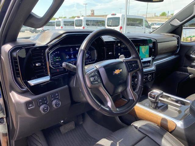 Used 2022 Chevrolet Silverado 1500 High Country w/ High Country Premium Package image 13