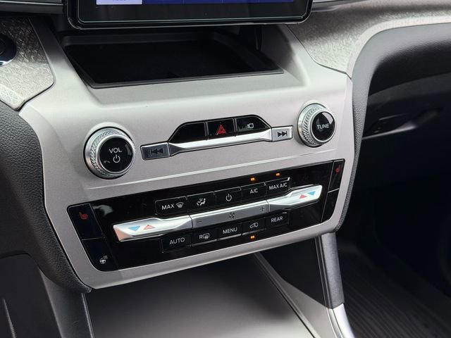 Certified 2022 Ford Explorer Timberline AWD/4WD image 18