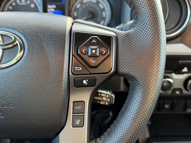 Used 2022 Toyota Tacoma TRD Off-Road w/ TRD Premium Off Road Package image 20