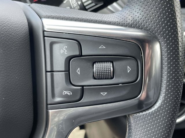 Used 2025 Chevrolet Blazer LT w/ Driver Confidence Package FWD image 24