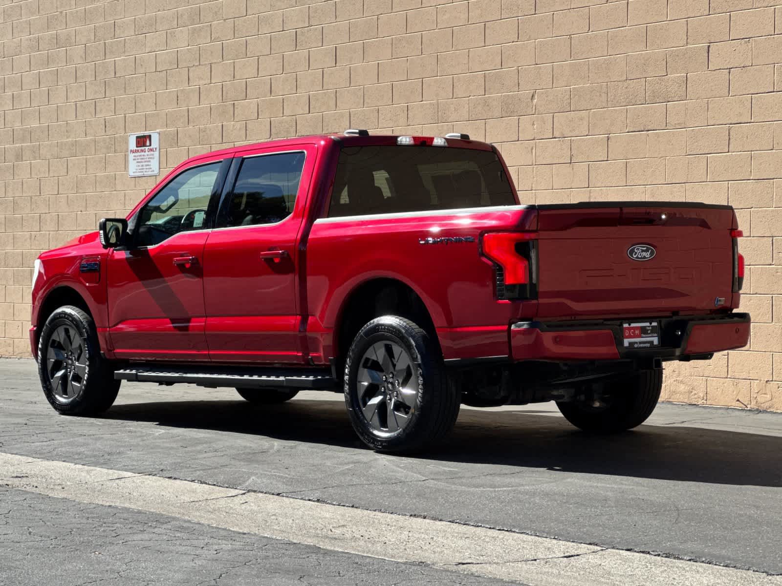 Certified 2025 Ford F150 Lightning Flash AWD/4WD image 6