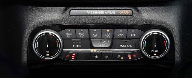 Certified 2022 Ford Escape SEL image 26