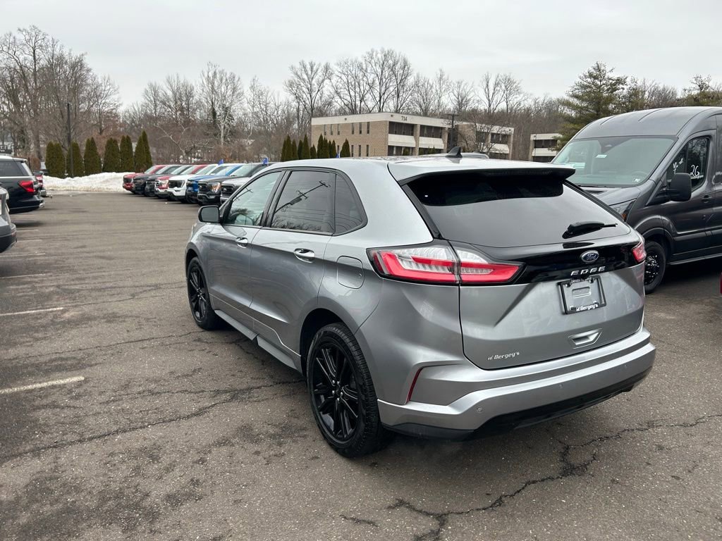 Certified 2023 Ford Edge ST-Line image 5