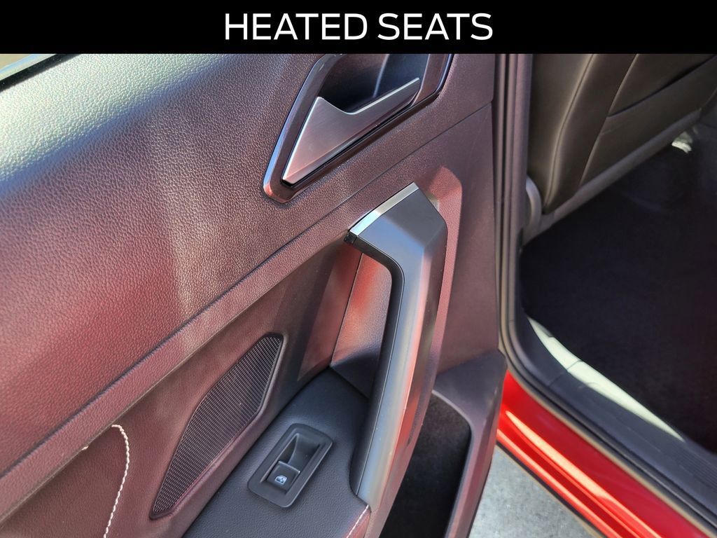 Used 2022 Volkswagen Tiguan SE image 15