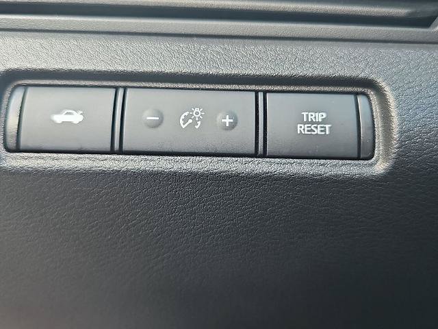 Used 2025 Nissan Altima 2.5 SV AWD/4WD image 23