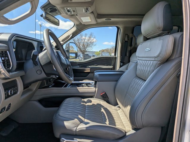 Certified 2026 Ford F450 Platinum w/ Platinum Plus Package AWD/4WD image 15
