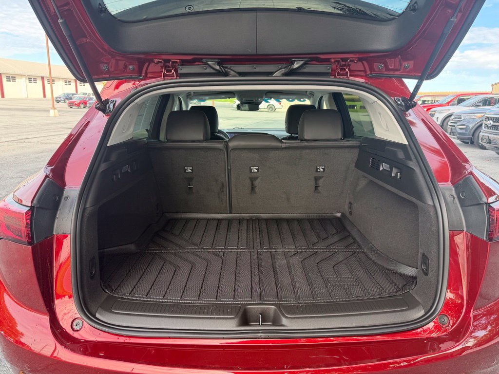 Used 2024 Buick Envision Preferred AWD/4WD image 19