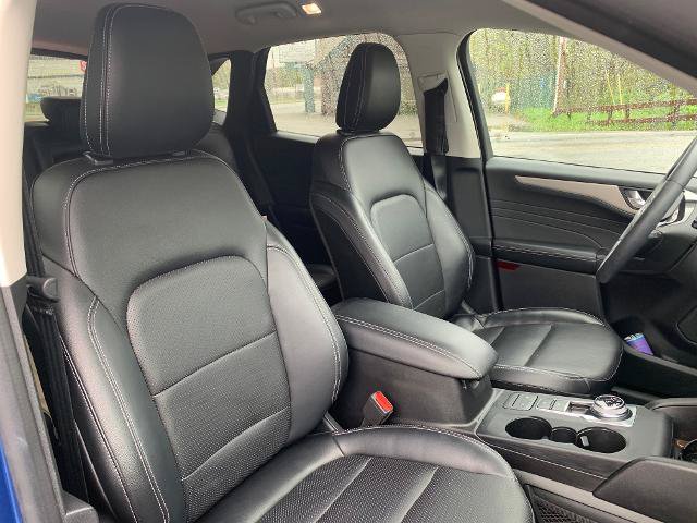 Certified 2022 Ford Escape SEL AWD/4WD image 10