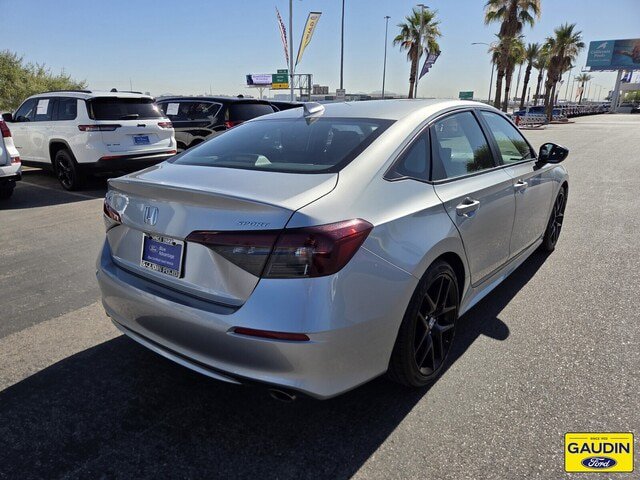 Used 2025 Honda Civic Sport image 11