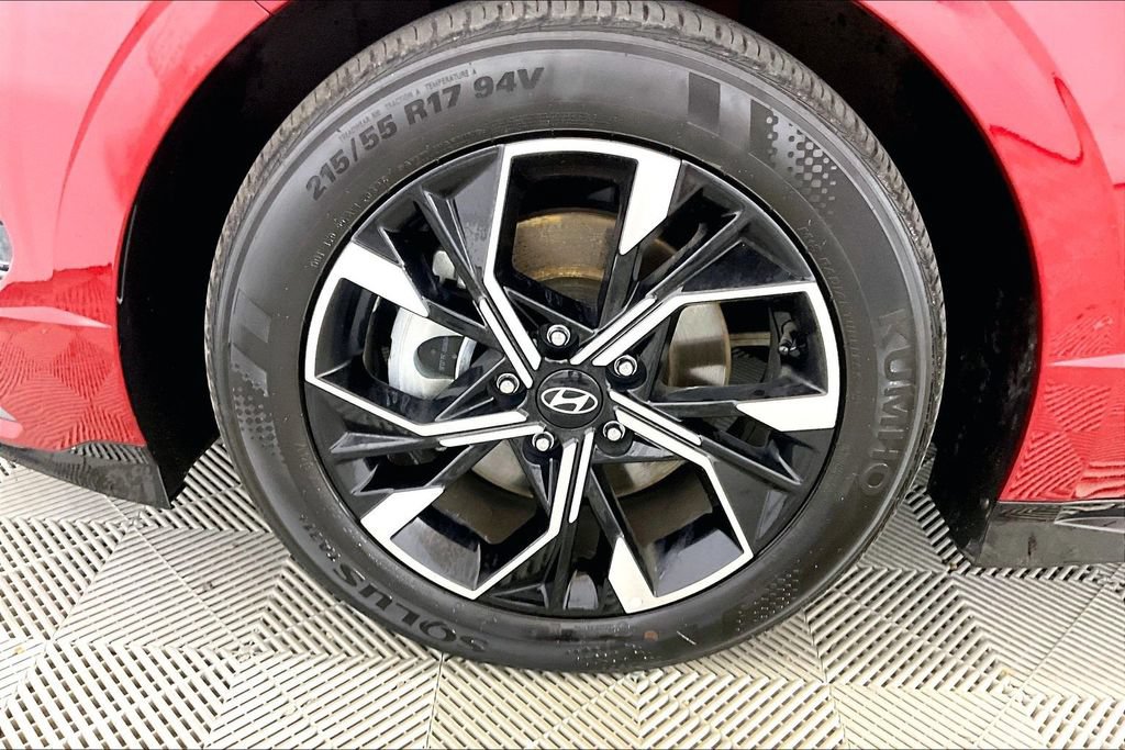 Used 2025 Hyundai Sonata SEL FWD image 7