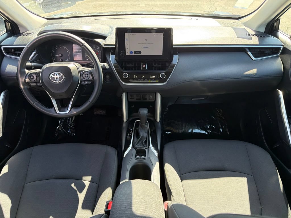 Used 2024 Toyota Corolla Cross LE FWD image 36