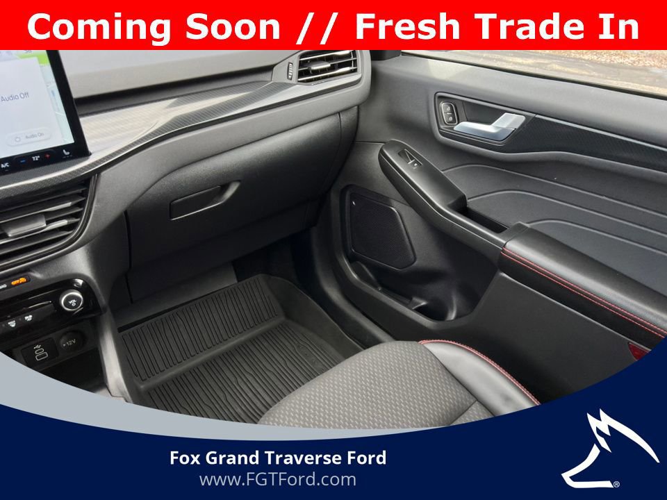 Certified 2024 Ford Escape ST-Line w/ Tech Pack #1 AWD/4WD image 32