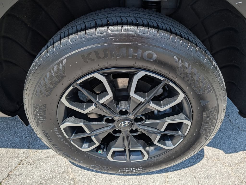 Used 2024 Hyundai Santa Cruz SEL w/ Activity Package FWD image 29