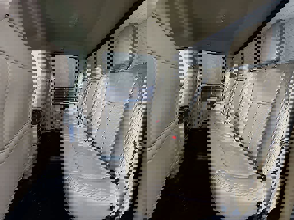 Certified 2019 Ford F150 Lariat image 17