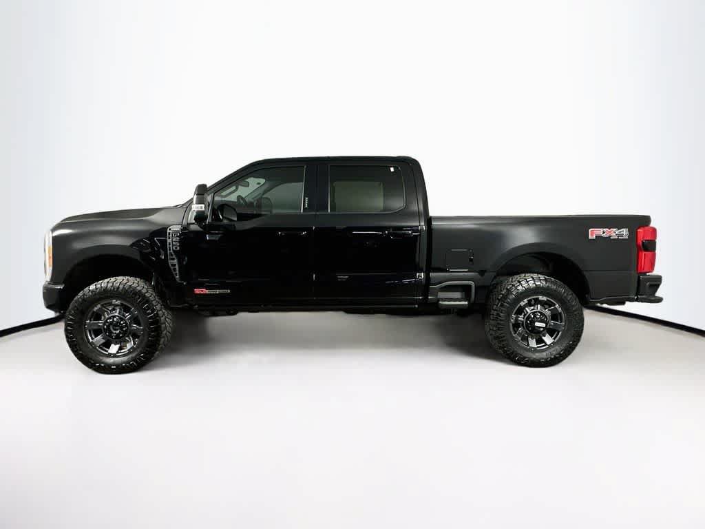 Certified 2023 Ford F250 Lariat w/ Lariat Ultimate Package AWD/4WD image 3