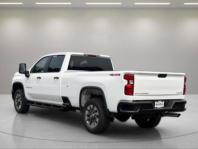 Used 2025 Chevrolet Silverado 2500 Custom w/ Custom Convenience Package AWD/4WD image 5
