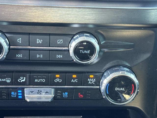 Certified 2024 Ford F250 Lariat w/ Chrome Package image 33