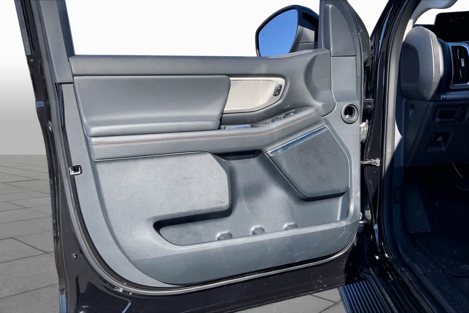 Certified 2025 Ford Expedition Active RWD image 22