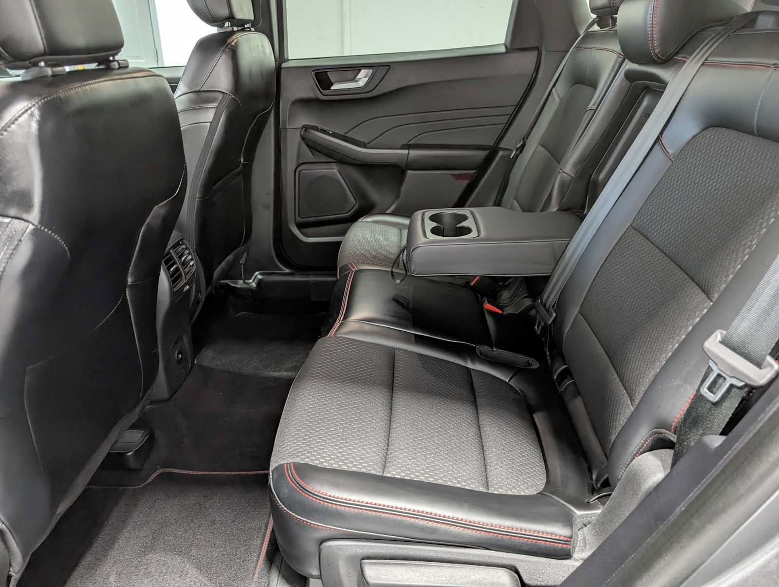 Certified 2023 Ford Escape ST-Line w/ Tech Pack #1 AWD/4WD image 21