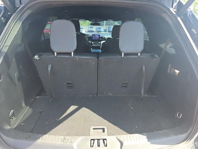 Certified 2023 Ford Explorer ST w/ ST Street Pack AWD/4WD image 15