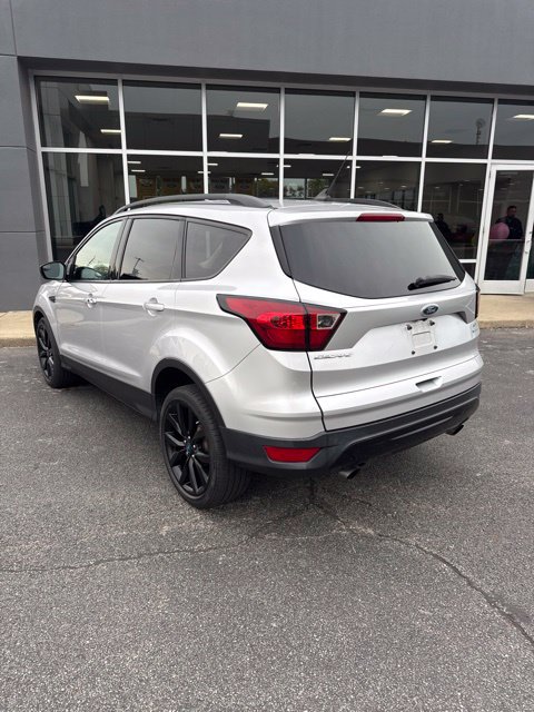 Certified 2019 Ford Escape SE FWD image 8