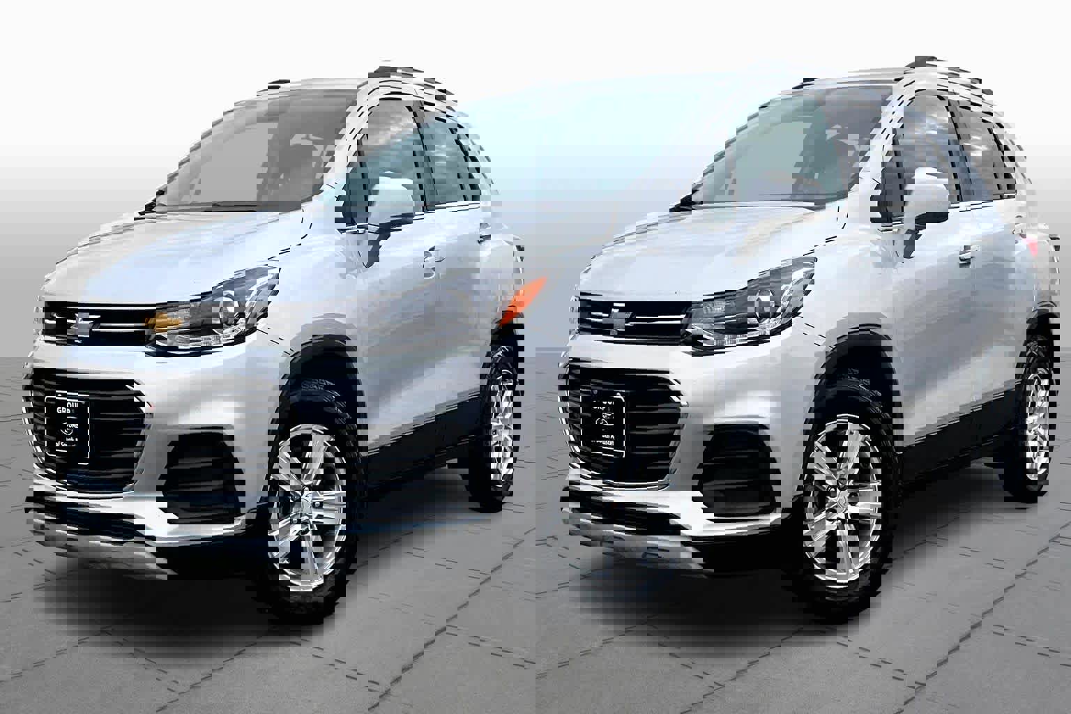 Used 2020 Chevrolet Trax LT w/ LT Convenience Package image 34