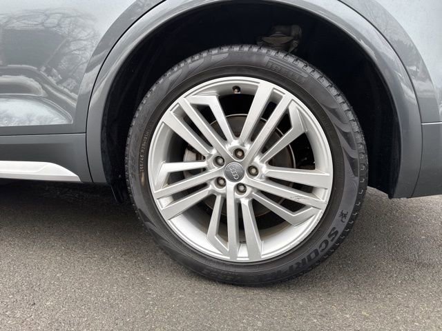 Used 2018 Audi Q5 2.0T w/ Premium Plus Package image 11
