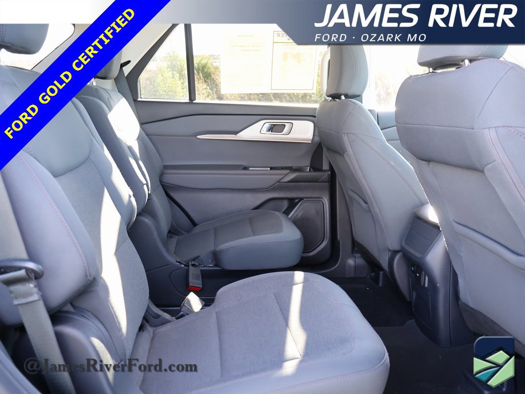Certified 2025 Ford Explorer Active image 12