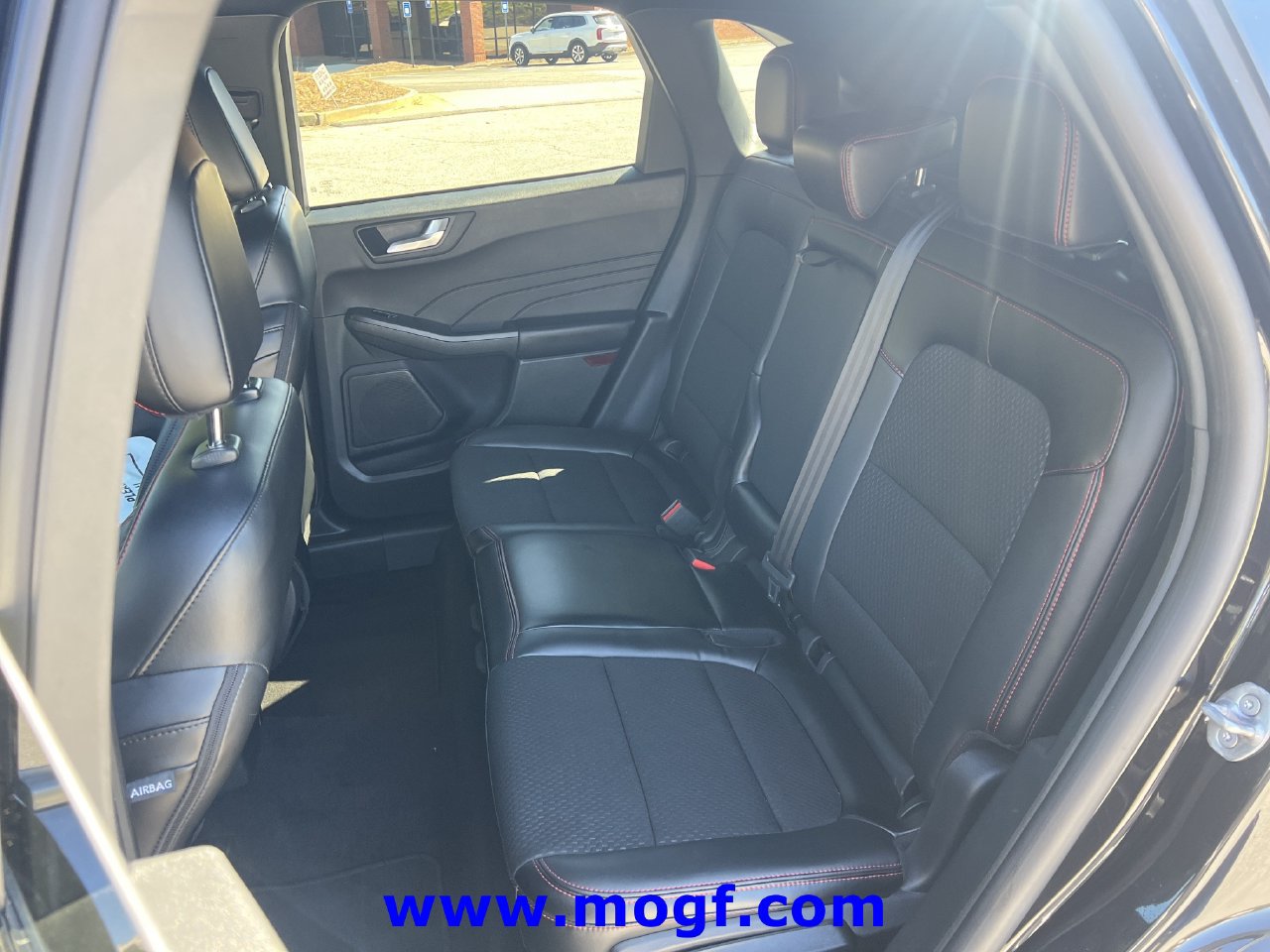 Certified 2025 Ford Escape ST-Line FWD image 16