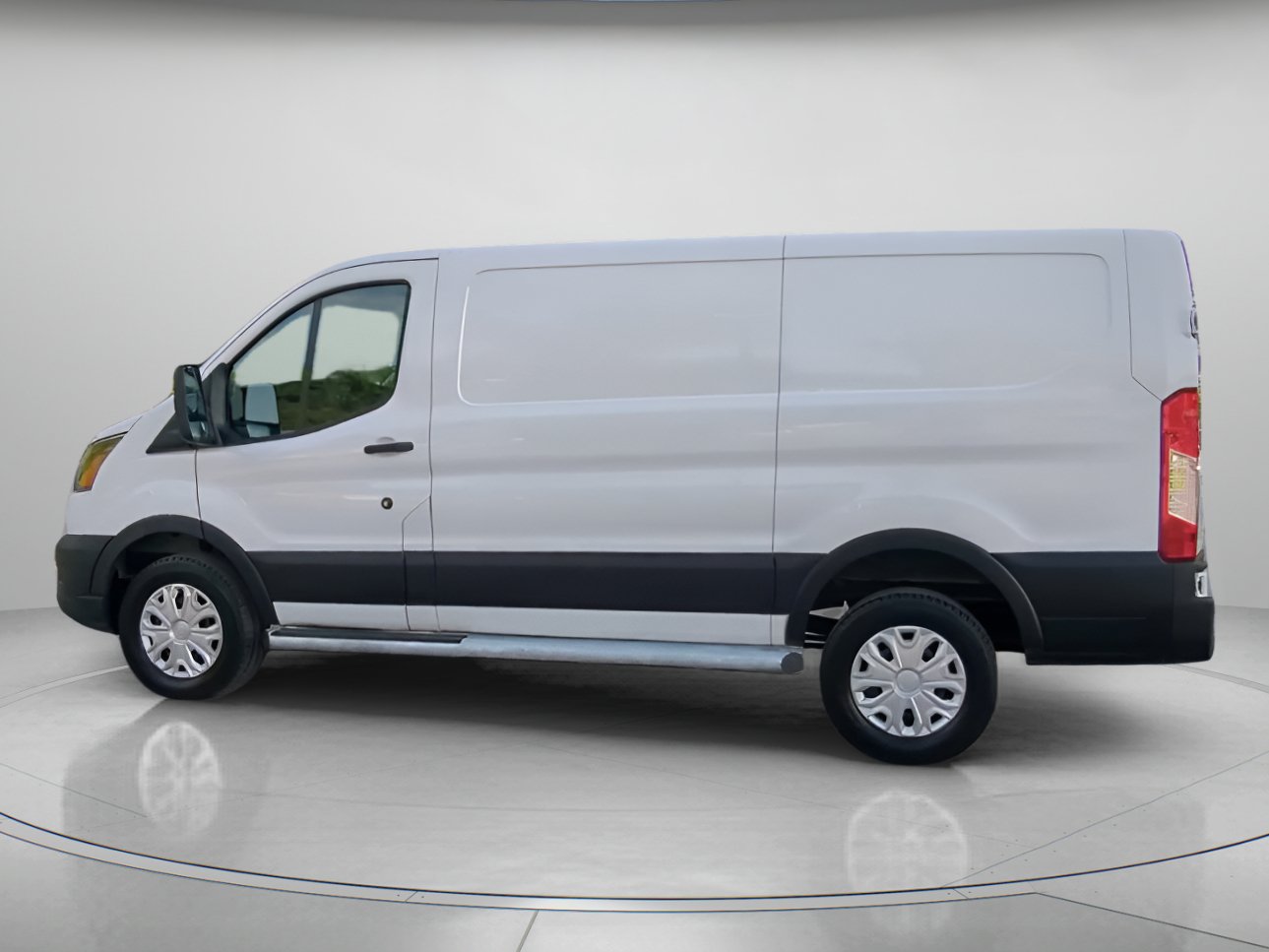 Certified 2025 Ford Transit 250 Low Roof w/ Exterior Upgrade Package RWD image 19