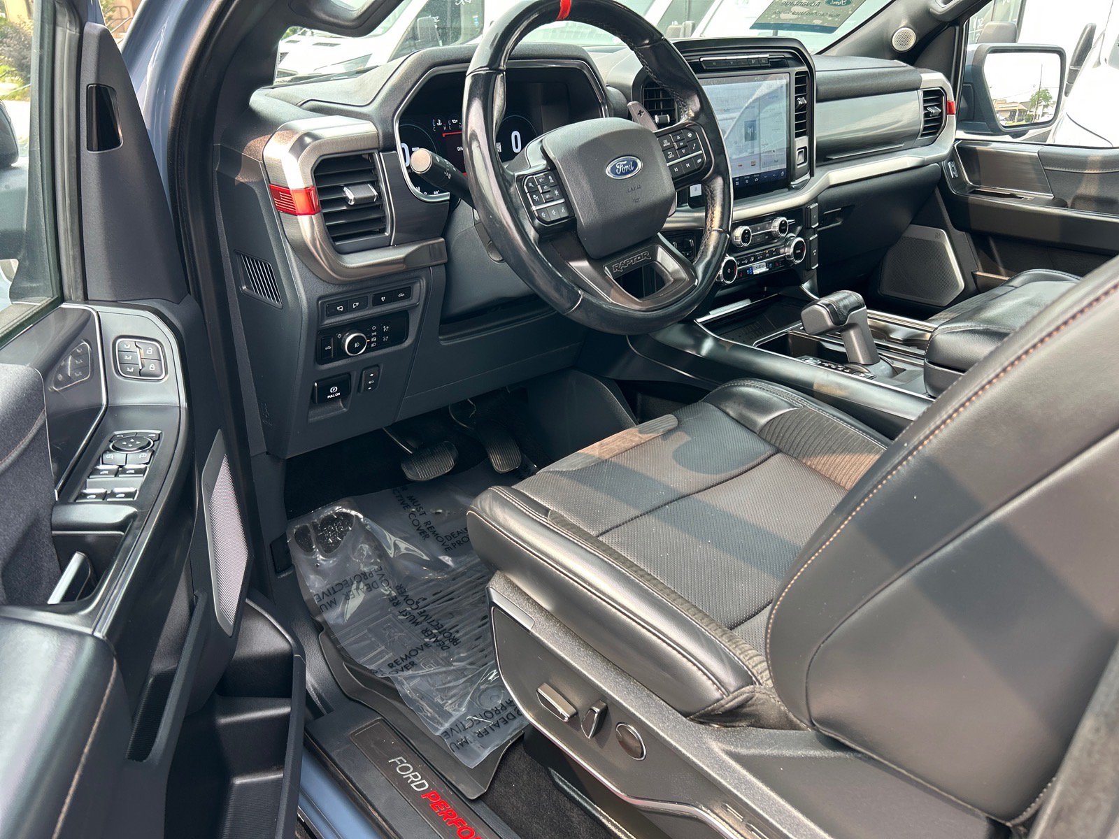 Certified 2023 Ford F150 Raptor w/ Raptor 37 Performance Package AWD/4WD image 8