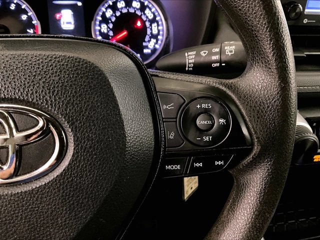 Used 2020 Toyota RAV4 LE w/ All Weather Liner Package AWD/4WD image 18