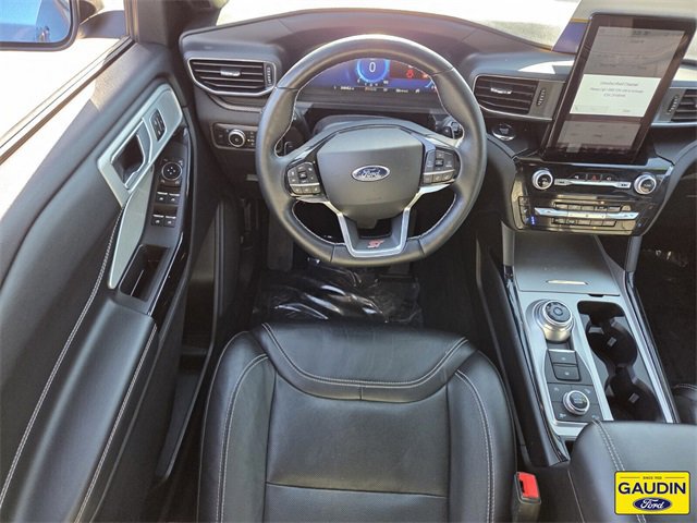 Certified 2022 Ford Explorer ST w/ Equipment Group 401A image 13
