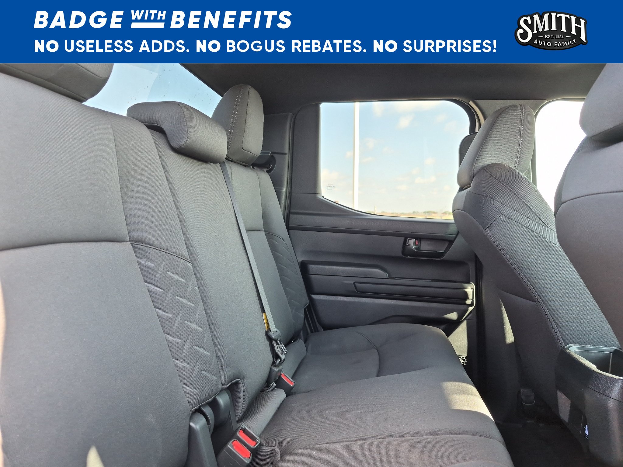 Used 2025 Toyota Tacoma SR5 AWD/4WD image 13