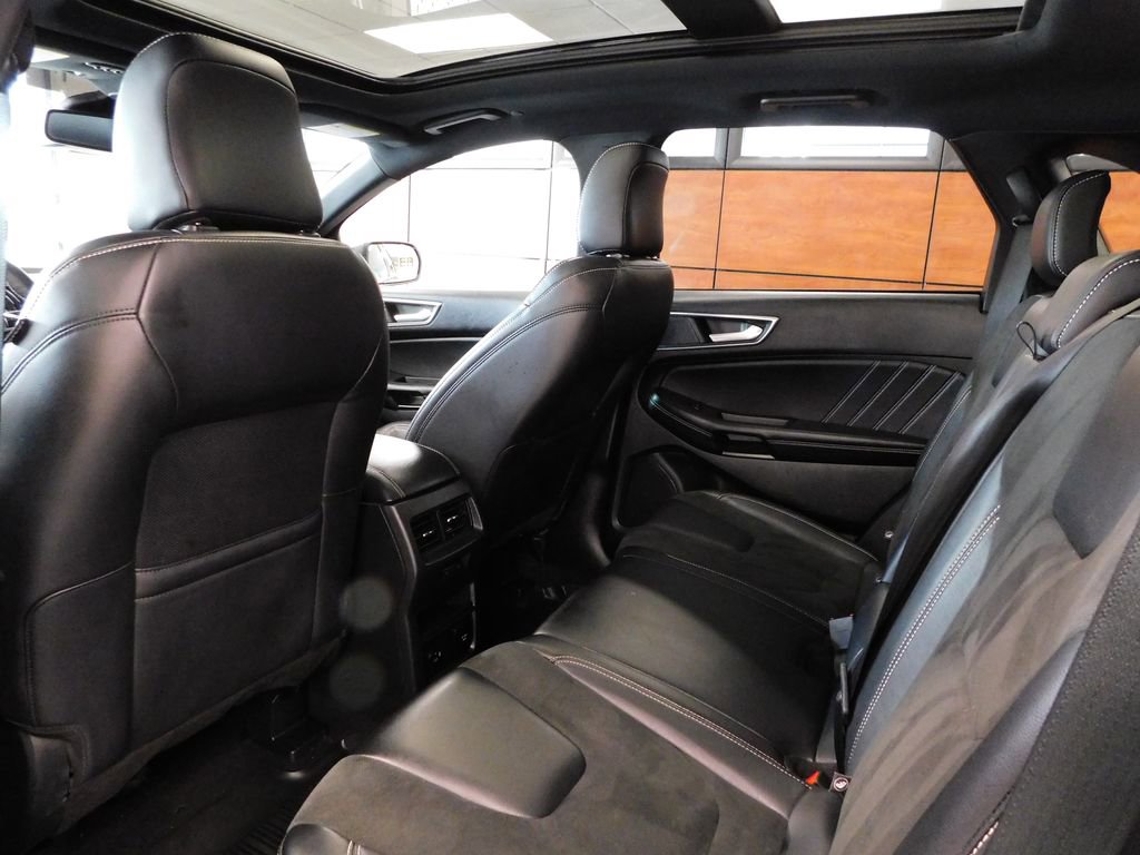 Certified 2022 Ford Edge ST w/ Equipment Group 401A AWD/4WD image 44