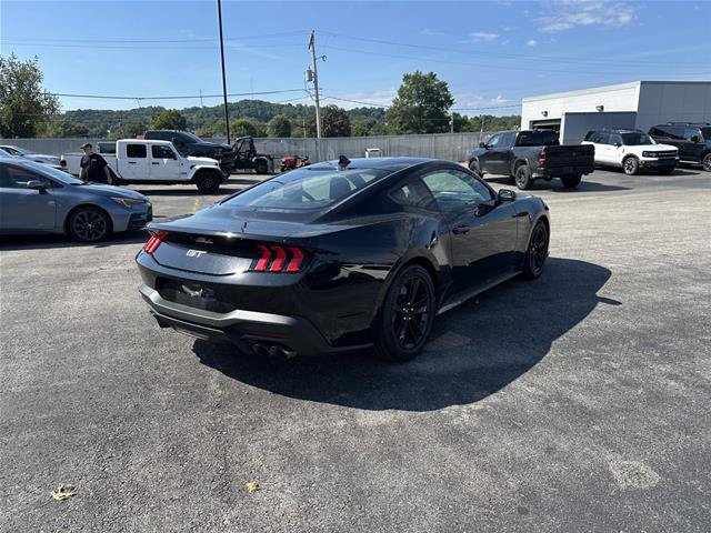 Certified 2026 Ford Mustang GT RWD image 7