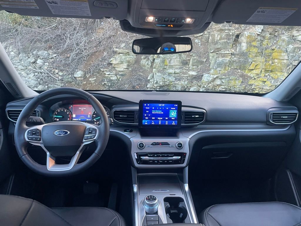 Certified 2023 Ford Explorer XLT w/ Equipment Group 202A image 13