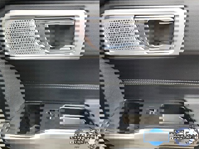 Certified 2023 Ford Explorer Limited w/ Limited Technology Package image 33