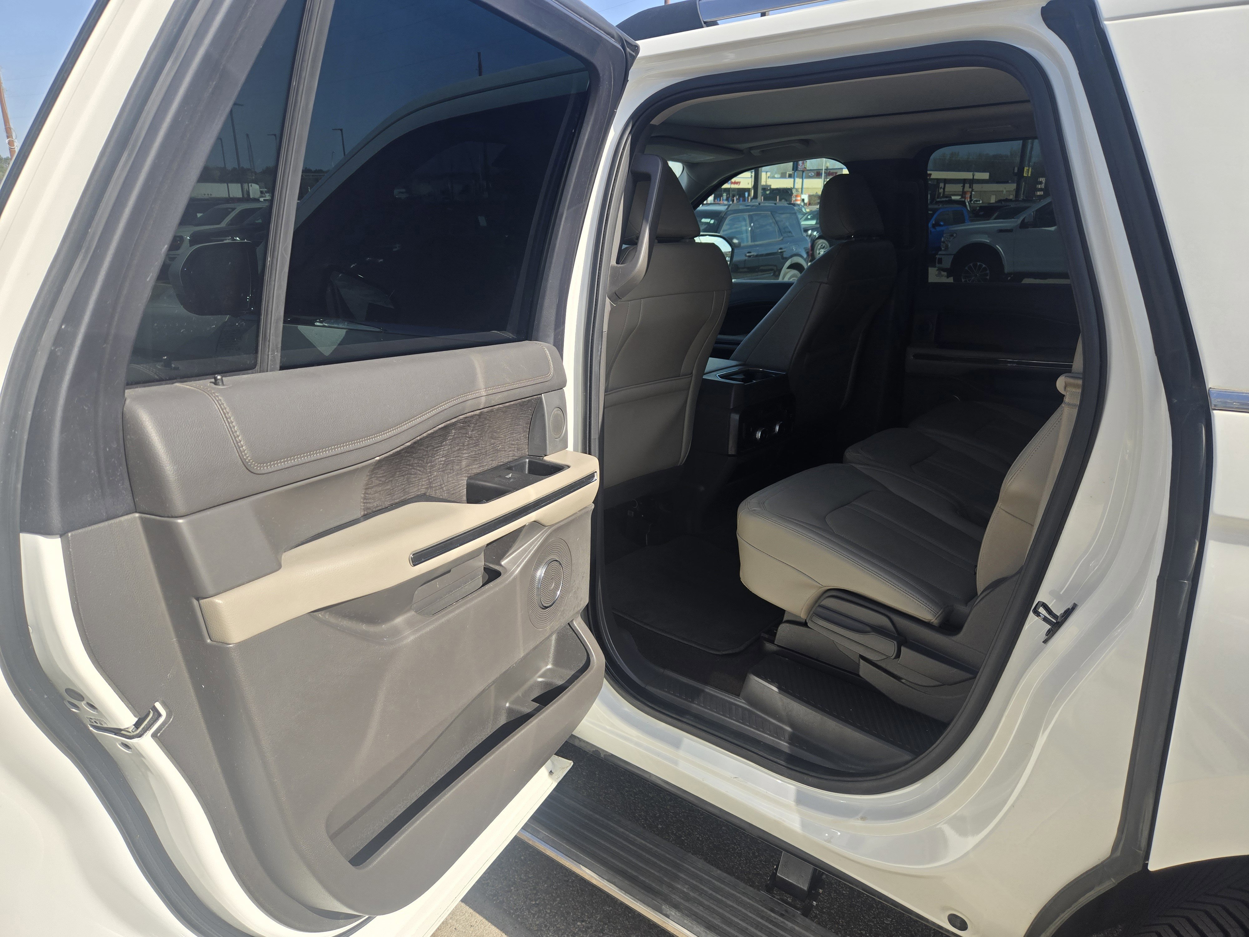 Certified 2021 Ford Expedition Max Limited AWD/4WD image 15