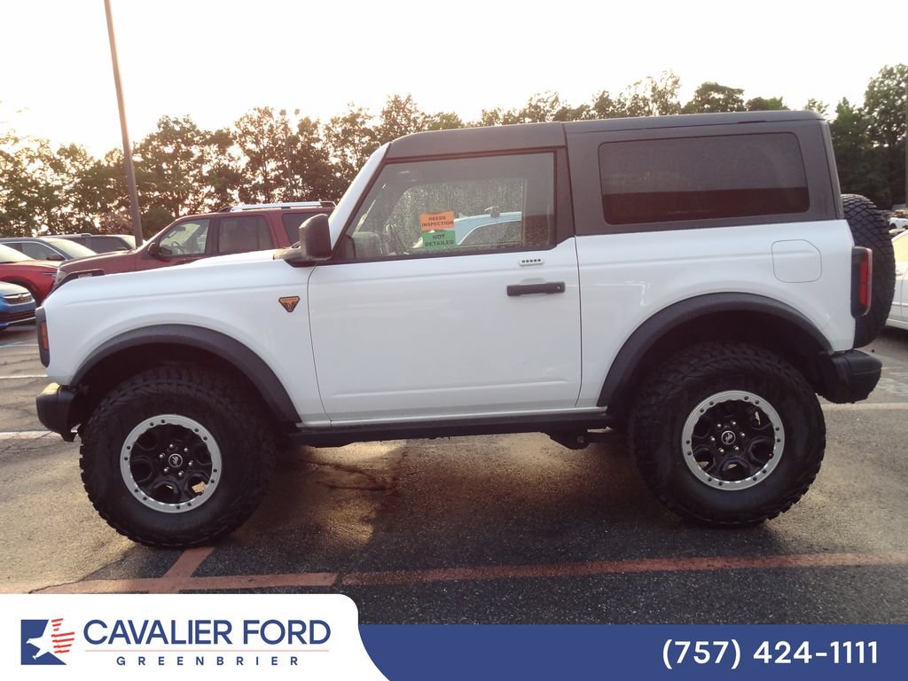 Certified 2023 Ford Bronco Badlands w/ Sasquatch Package AWD/4WD image 6