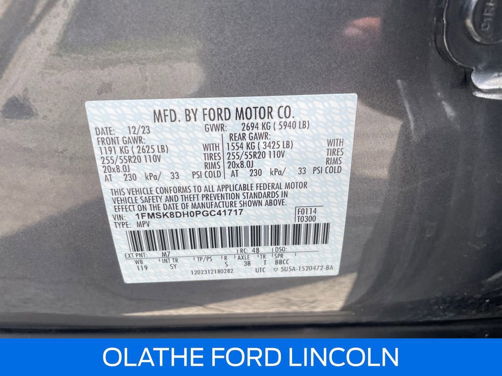 Certified 2023 Ford Explorer XLT w/ Equipment Group 202A AWD/4WD image 13