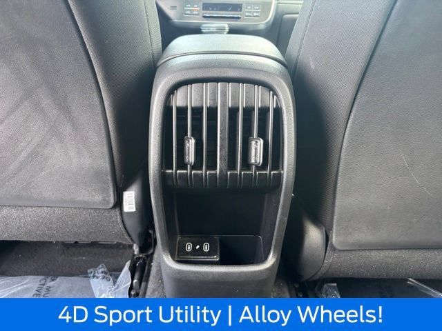 Used 2025 Hyundai Kona SEL FWD image 31