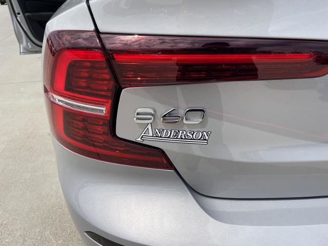 Used 2025 Volvo S60 B5 Core image 33