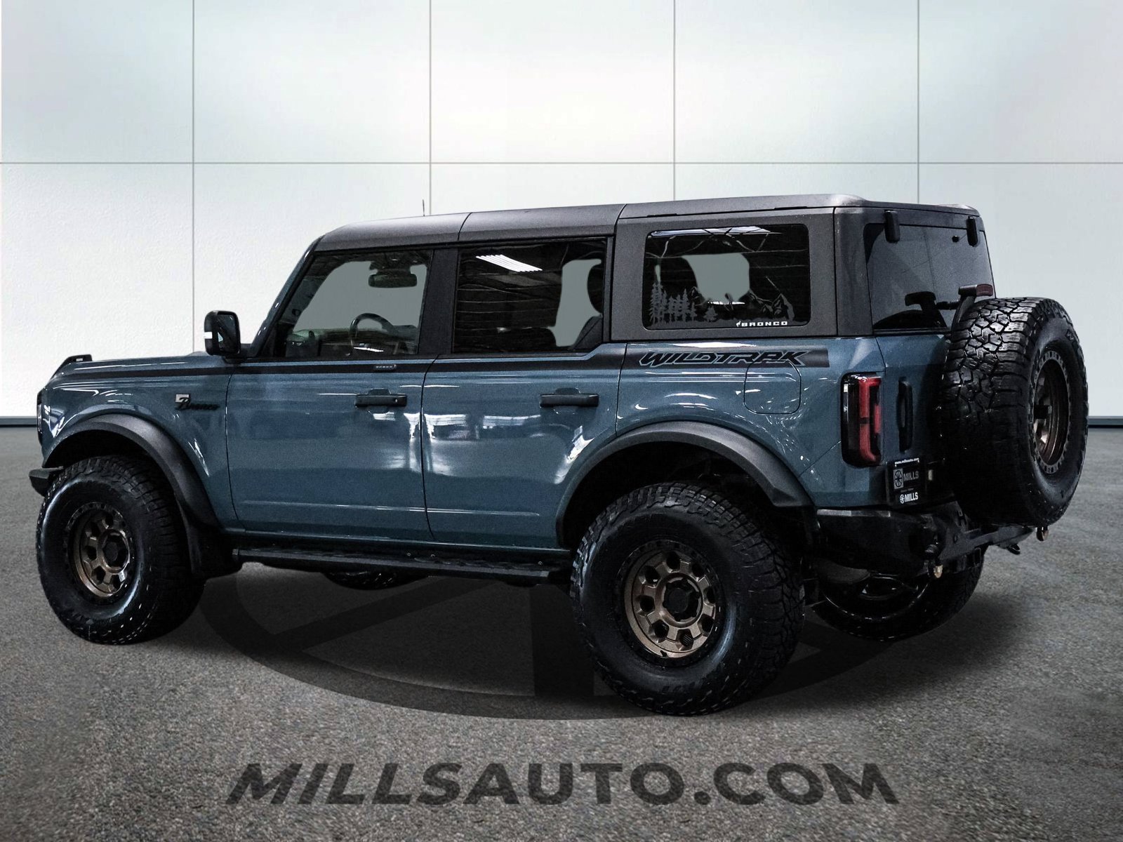 Certified 2022 Ford Bronco Wildtrak AWD/4WD image 4